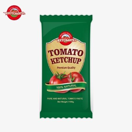 Um saquinho de 10g de ketchup de tomate oferece um sabor doce e rico com ingredientes naturais disponíveis a um preço de fábrica