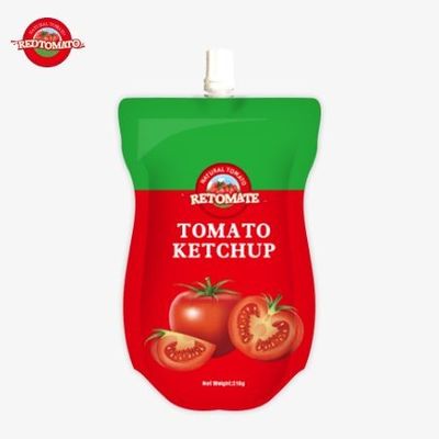 Fabricação de saquetes de ketchup de 210 gramas numa fábrica OEM com um sabor puro e natural